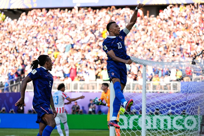 Bên lề World Cup 2026: Kỷ lục thắng vòng 1/8