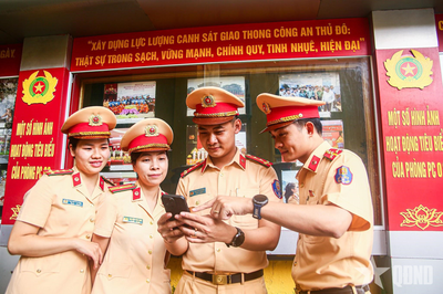 Hơn 1.300 Cảnh sát giao thông Thủ đô vào 'Phòng thi' đặc biệt trên không gian số