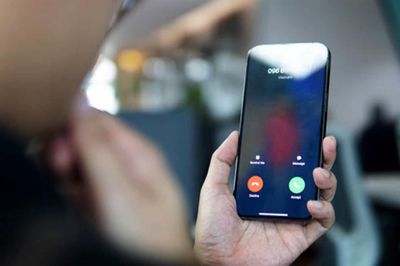 Khuyến cáo người vay tài chính tiêu dùng khi bị gọi điện thoại đe dọa