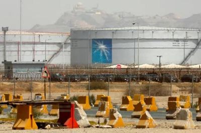 OPEC+ mạnh tay bơm thêm dầu ra thị trường, giá năng lượng đứng trước bước ngoặt mới