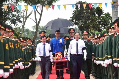 Tây Ninh truy điệu, an táng 173 hài cốt liệt sĩ quân tình nguyện hy sinh tại Campuchia