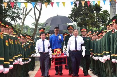 Tây Ninh truy điệu, an táng 173 hài cốt liệt sĩ hy sinh tại Campuchia