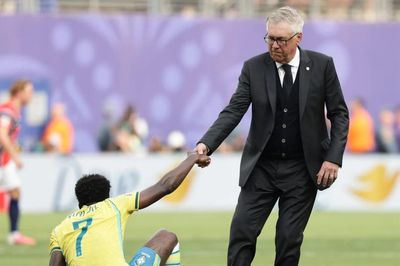 HLV Ancelotti: 'Brazil không thể sống mãi bằng hào quang cũ'