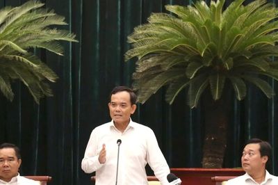 Bí thư Thành ủy TPHCM: Kinh tế - xã hội, quốc phòng - an ninh đạt kết quả 'chưa từng có'