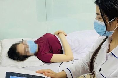 Căn bệnh cứ 3 phụ nữ có 1 người mắc khiến chị em không dám cười to