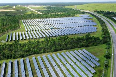 Không phản đối điện mặt trời, người dân vẫn quyết liệt chặn dự án vì một nỗi lo