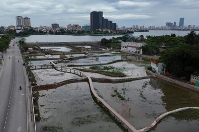 Hà Nội đẩy nhanh dự án bổ cập nước hồ Tây, sẵn sàng cấp nước cho sông Tô Lịch