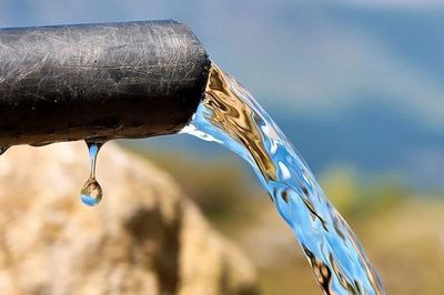 Công nghệ mới giúp loại bỏ hơn 90% vi nhựa trong nước thải