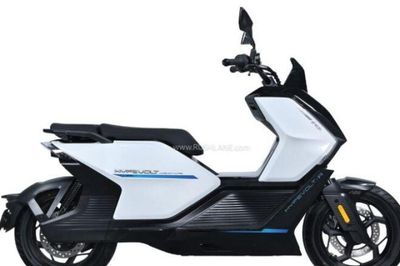 Xe máy điện giá 55 triệu: Có cruise control, camera lùi như xe ô tô