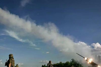Thiếu quân trầm trọng, Ukraine tung mức lương 'khủng' để hút lính ngoại
