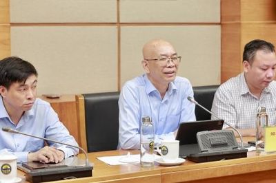 Cục Xuất nhập khẩu làm việc với Cục Thống kê về chỉ số logistics
