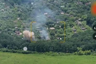 Xung đột quân sự Nga và Ukraine tiếp diễn căng thẳng