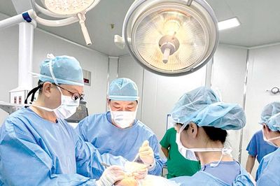 'Vá lành' những nụ cười khiếm khuyết