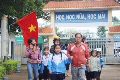 Lâm Đồng tuyển sinh 1.770 học sinh vào 2 trường nội trú liên cấp biên giới