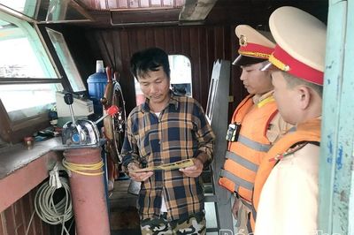 Siết chặt kỷ cương, đảm bảo an toàn giao thông đường thủy nội địa