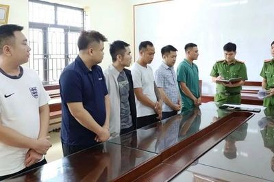 Ninh Bình: Triệt phá đường dây cá độ bóng đá hơn 900 tỷ đồng
