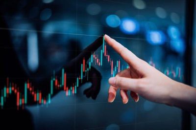 VN-Index được kỳ vọng hướng tới 1.930 điểm, thị trường tiếp tục phân hóa mạnh