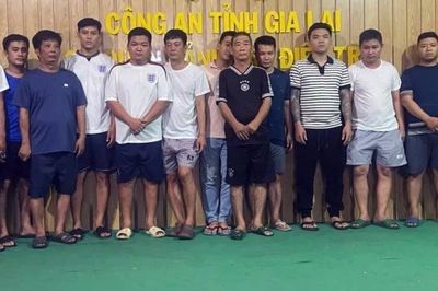 Triệt phá đường dây cá độ World Cup 2026 hơn 100 tỷ đồng, khởi tố 16 đối tượng