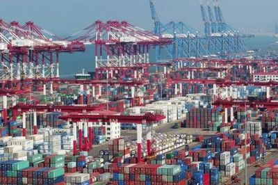 Ngành logistics Trung Quốc phát triển cân bằng trong tháng 6
