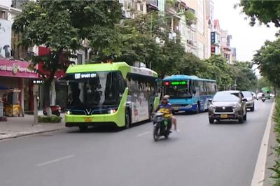 Hà Nội dẫn đầu cả nước về chuyển đổi xe buýt xanh