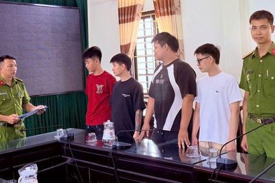 Công an Hưng Yên triệt phá ổ nhóm mua bán tài khoản ngân hàng của học sinh