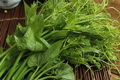 Loại rau rẻ tiền được ví như 'nhân sâm xanh', giá chỉ vài nghìn đồng một bó, đi chợ thấy nhất định phải mua ngay