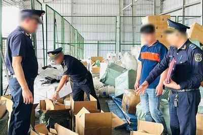 Hiểm họa từ 'ma trận' hàng giả trên sàn thương mại điện tử: Bài 3: Nguồn hàng giả đến từ đâu?