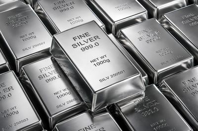 Giá bạc hôm nay 6/7/2026: Bất ngờ đảo chiều lao dốc