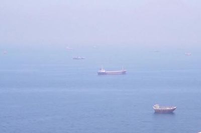 Dự trữ dầu toàn cầu giảm sau cú sốc nguồn cung vùng Vịnh