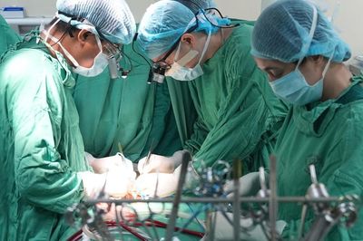 Bé sinh non nặng 1,5kg 'vượt cửa tử' sau ca mổ tim bẩm sinh kéo dài hơn 5 giờ