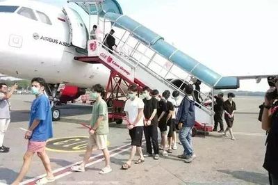 Indonesia trục xuất, cấm nhập cảnh gần 100 tội phạm đánh bạc trực tuyến