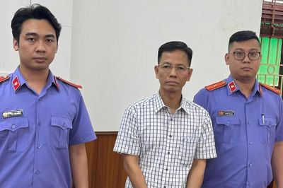 Bắt tạm giam ông Nguyễn Đăng Phong, nguyên Thẩm phán Tòa án nhân dân Hà Nội