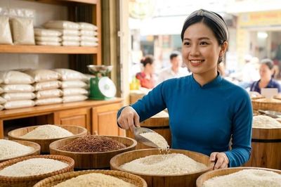 Giá lúa gạo hôm nay 7.7.2026: Tiếp tục đi ngang, gạo thơm giữ lợi thế