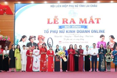 Lai Châu ra mắt 'Tổ phụ nữ kinh doanh online' thúc đẩy kinh tế số