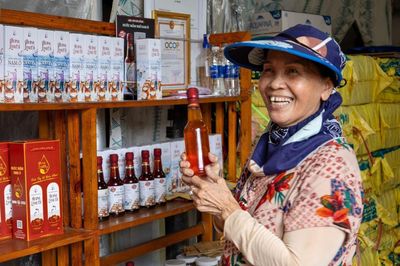 Nước mắm Nam Ô - Nét đặc trưng làng biển cổ