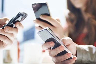 [GALLERY] Một ngày không smartphone mới thấy phụ thuộc đến mức nào