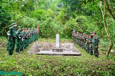 Tăng cường phối hợp, xây dựng biên giới Việt Nam-Lào hòa bình, hữu nghị, ổn định, hợp tác, cùng phát triển