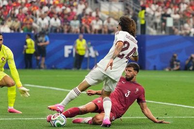Trực tiếp Bồ Đào Nha vs Tây Ban Nha 0-0 (H2): Hiệp 2 bắt đầu