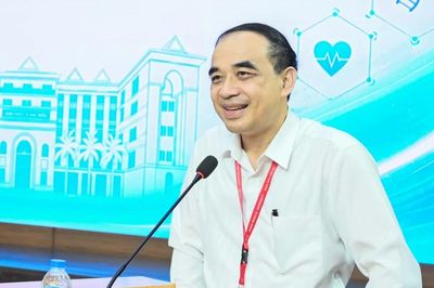 Bổ nhiệm Giáo sư Nguyễn Hữu Tú làm Hiệu trưởng Trường Đại học Y Hà Nội