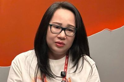CEO Yeah1 khóc xin lỗi