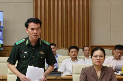 Cảnh báo livestream bán hàng giả, hàng nhái khắp mạng xã hội