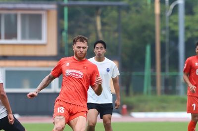 Tuyển Việt Nam: Nguyễn Tài Lộc và bài toán lớn hơn cả việc ghi bàn
