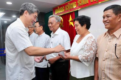 Thứ trưởng Y Vinh Tơr: Người có uy tín tiếp tục là tấm gương sáng tại cộng đồng
