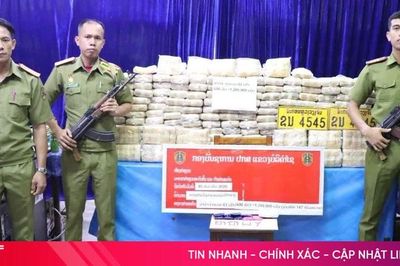 Tỉnh của Lào giáp Hà Tĩnh thu giữ 1,2 triệu viên ma túy sau cuộc rượt đuổi xe nghi vấn