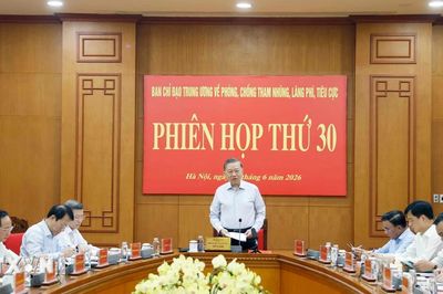 Tư duy và hành động mới về chống 'giặc nội xâm' trong giai đoạn phát triển mới