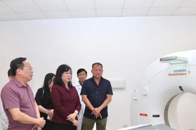 Kiểm tra công tác chuẩn bị đưa vào hoạt động Bệnh viện Việt Đức cơ sở Ninh Bình