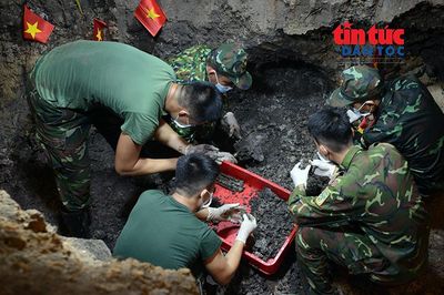 Hành trình tìm những người nằm lại - Bài 2: Cuộc tìm kiếm dưới lòng đất
