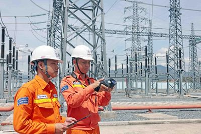 Sản lượng điện toàn hệ thống 6 tháng tăng gần 10%, chuẩn bị giải pháp cung ứng cuối năm