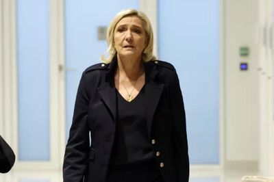 'Khe cửa hẹp' cho bà Marine Le Pen một lần nữa tranh cử Tổng thống Pháp