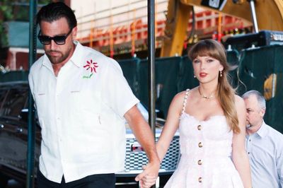 Taylor Swift thắng kiện ngay sau khi kết hôn